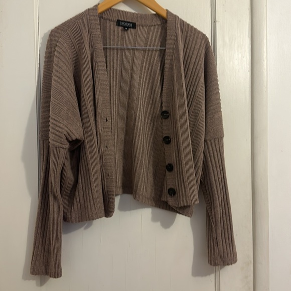 La La Land long sleeve v-neck cardigan - Picture 3 of 8